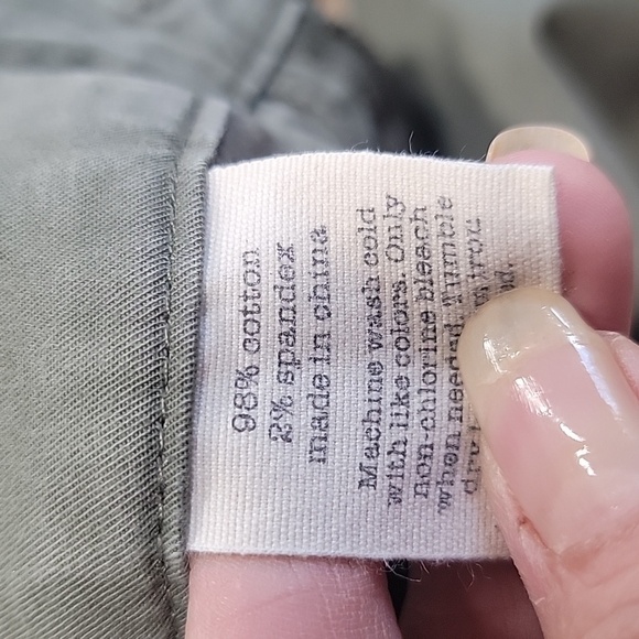 Maison Jules Size 2 LouLou Weekend Casual Light Khaki Green Cuffed Ankle Pants. - Picture 15 of 15